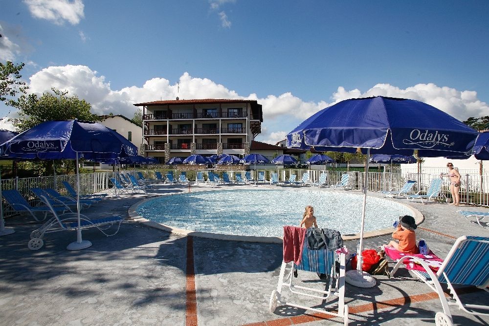 Hotel Prestige Odalys Erromardie Saint-Jean-de-Luz Exterior photo